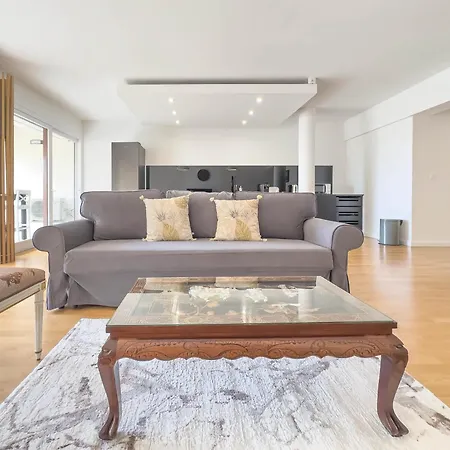 Le Montfleury By Winsome Destination アパート